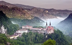 Spain Covadonga Village Aerial Wallpaper