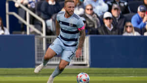 Sporting Kansas City Johnny Russell Moves At 2021 Soccer Match Wallpaper