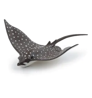 Spotted Eagle Ray Figurine Wallpaper
