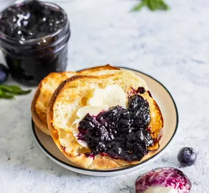 Spread The Sweetness With This Delicious Homemade Blueberry Jam Wallpaper