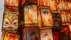 Spring Festival Lanterns Display Wallpaper