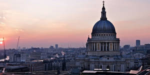St Paul Cathedral Pink Skies Wallpaper