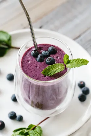 Start Your Day With A Healthy And Delicious Blueberry Smoothie! Wallpaper