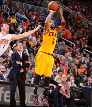 “stay Connected With Kyrie Iphone” Wallpaper