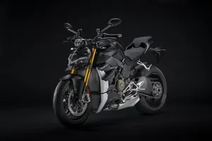Stealthy Ducati Streetfighter Wallpaper
