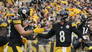 Steelers Celebration High Five Wallpaper