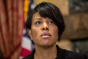 Stephanie Rawlings Blake Looking Up Wallpaper