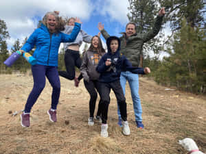 Steve Bullock With Wife And Kids Wallpaper