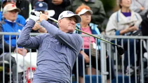 Steve Flesch In Front Of A Crowd Wallpaper