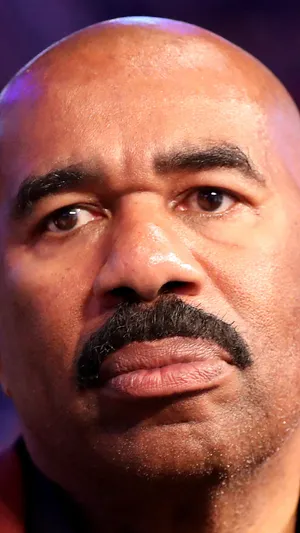 Steve Harvey Close-up Phone Wallpaper