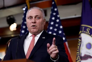 Steve Scalise Pointing At Reporter Wallpaper