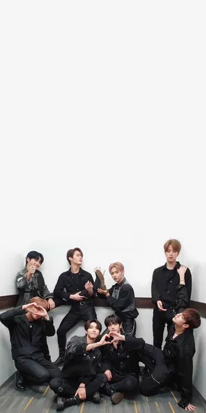 Stray Kids Group Posein Black Outfits Wallpaper