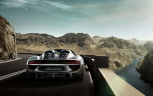 Striking Elegance Of Porsche 918 Spyder Wallpaper