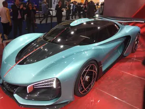 Striking Red Hongqi Vehicle On Display Wallpaper