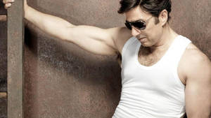 Strong And Charismatic Sunny Deol Wallpaper