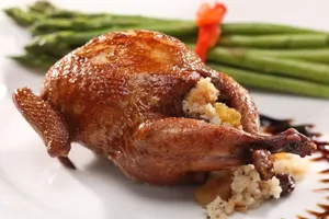 Stuffed Quail With Green Beans Wallpaper
