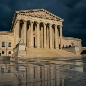 Stunning Architectural Masterpiece Wallpaper