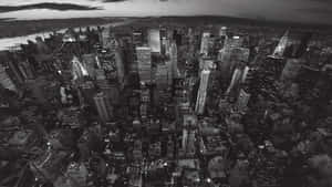 Stunning Black And White Cityscape Skyline Wallpaper