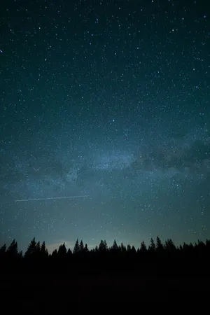 Stunning Chilly Night Sky Wallpaper