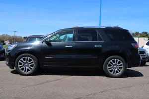 Stunning Gmc Acadia In Nature Wallpaper