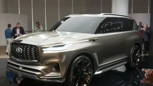 Stunning Infiniti Qx80 Luxury Suv In Action Wallpaper