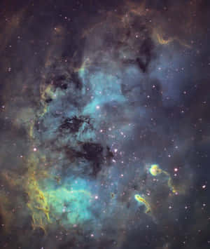 Stunning Interstellar Cloud In Deep Space Wallpaper