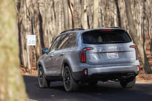 Stunning Kia Telluride On Mountain Road Wallpaper