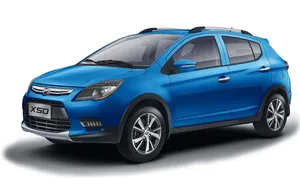 Stunning Lifan Motorcycle On Scenic Open Road Wallpaper