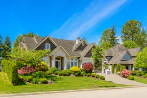 Stunning Luxury Country House Wallpaper