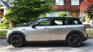 Stunning Mini Cooper S Clubman All4 On The Road Wallpaper