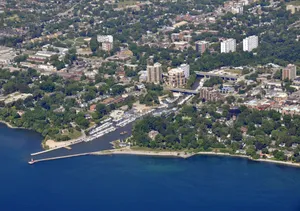 Stunning Oakville Lakefront At Sunrise Wallpaper