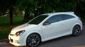 Stunning Opel Astra Displaying A Modern Sports Style Wallpaper