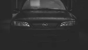 Stunning Opel Vectra In Majestic Cityscape Wallpaper