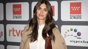 Stunning Paz Vega Posing At A Red Carpet Event Wallpaper
