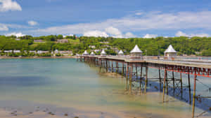 Stunning Pier View In Bangor, United Kingdom. Wallpaper