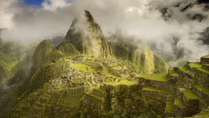 Stunning Scenery Of Machu Picchu In Peru Wallpaper