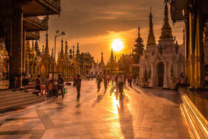 Stunning Sunset Over Shwedagon Pagoda, Yangon Wallpaper