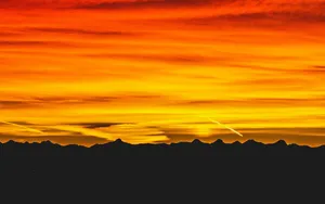 Stunning Yellow Sky At Sunset Wallpaper