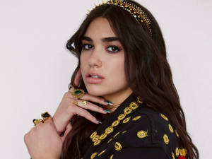 Stylish Dua Lipa Wallpaper