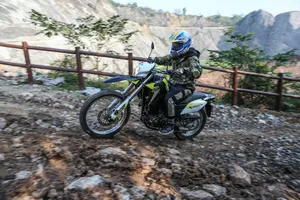 Stylish Freedom With Lifan Motorcycle Wallpaper