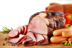 Succulent Roasted Ham On A Platter Wallpaper