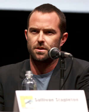 Sullivan Stapleton Panel Discussion Wallpaper