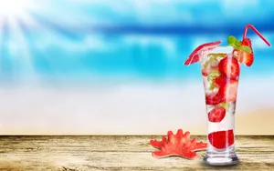 Summer Season Strawberry Drink Wallpaper