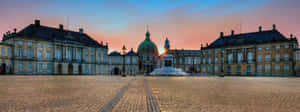 Sunset At Amalienborg Palace Wallpaper