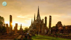 Sunset_at_ Ayutthaya_ Historical_ Park Wallpaper