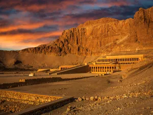 Sunset_ Over_ Ancient_ Egyptian_ Temple_ Valley_of_the_ Kings Wallpaper