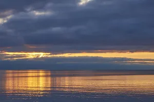 Sunset Reflections Over Lake Ontario Wallpaper