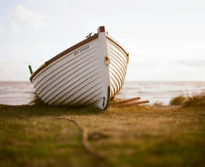 Sunshine Seaside Boat Rest Wallpaper