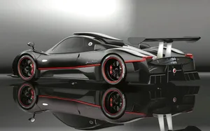 Supercar Masterpiece: The Majestic Pagani Huayra Wallpaper