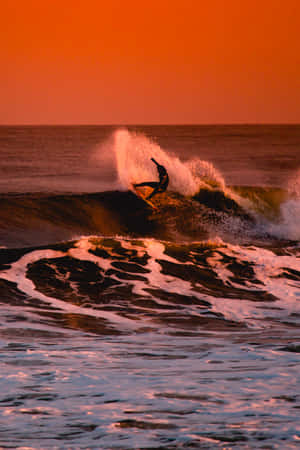 Surf The Waves With Your Iphone Wallpaper